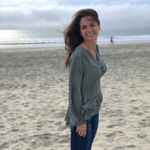 Meet your Posher, Nikki